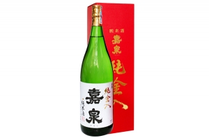 Rượu Sake vảy vàng Gold Foil Jummai 1800ml