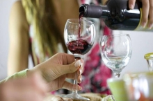 Rượu vang đỏ: Sự lựa chọn hàng đầu của doanh nhân